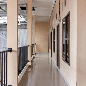 Kamar kembar standard